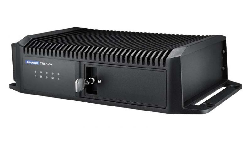 TREK-60-M2PN0E - Box IPC für KFZ-Einsatz